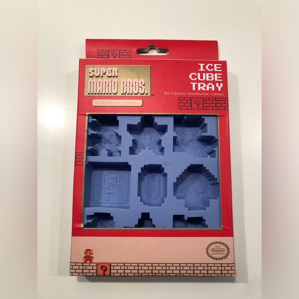 Nintendo ice cubes tray / moule glaçons